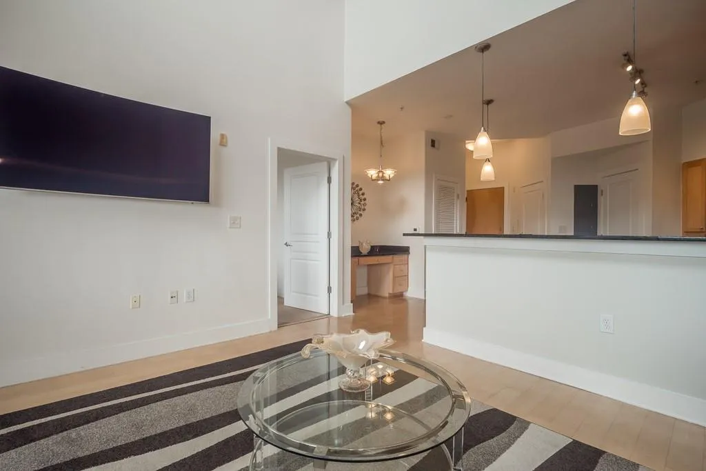 799 Hammond Drive Unit 421, Atlanta, Georgia 30328, 2 Bedrooms Bedrooms, ,2 BathroomsBathrooms,Residential,Sold,799 Hammond Drive Unit 421,6736234