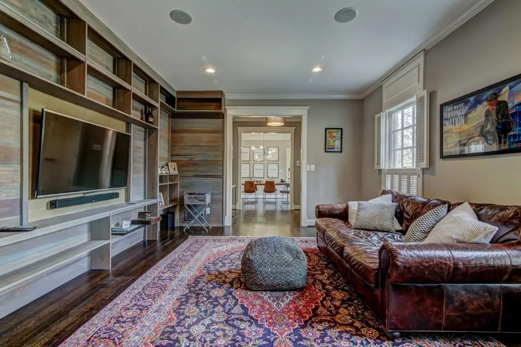 6440 Vernon Woods Drive, Atlanta, Georgia 30328, 3 Bedrooms Bedrooms, ,2 BathroomsBathrooms,Residential,Sold,6440 Vernon Woods Drive,5943736