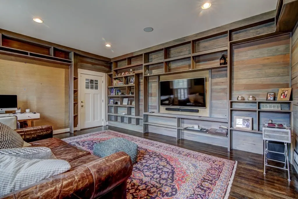 6440 Vernon Woods Drive, Atlanta, Georgia 30328, 3 Bedrooms Bedrooms, ,2 BathroomsBathrooms,Residential,Sold,6440 Vernon Woods Drive,5943736