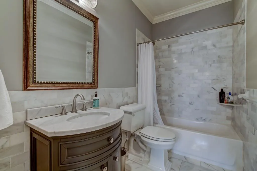 6440 Vernon Woods Drive, Atlanta, Georgia 30328, 3 Bedrooms Bedrooms, ,2 BathroomsBathrooms,Residential,Sold,6440 Vernon Woods Drive,5943736