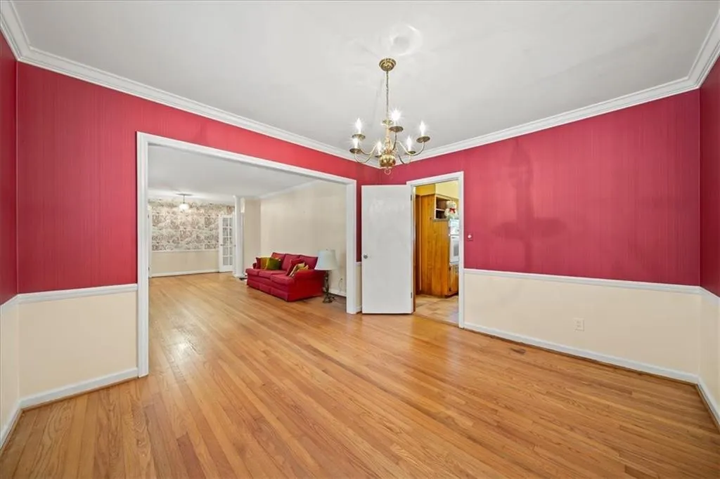 6681 Castleton Drive, Atlanta, Georgia 30328, 4 Bedrooms Bedrooms, ,2 BathroomsBathrooms,Residential,Sold,6681 Castleton Drive,7478102