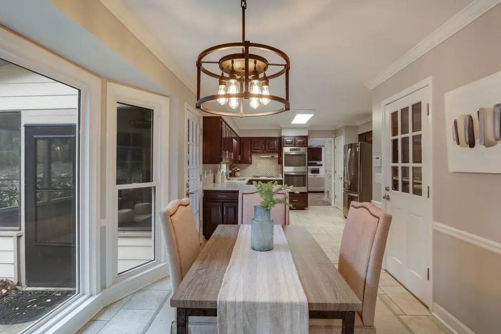 385 Spindle Court, Sandy Springs, Georgia 30350, 4 Bedrooms Bedrooms, ,3 BathroomsBathrooms,Residential,Sold,385 Spindle Court,6991206