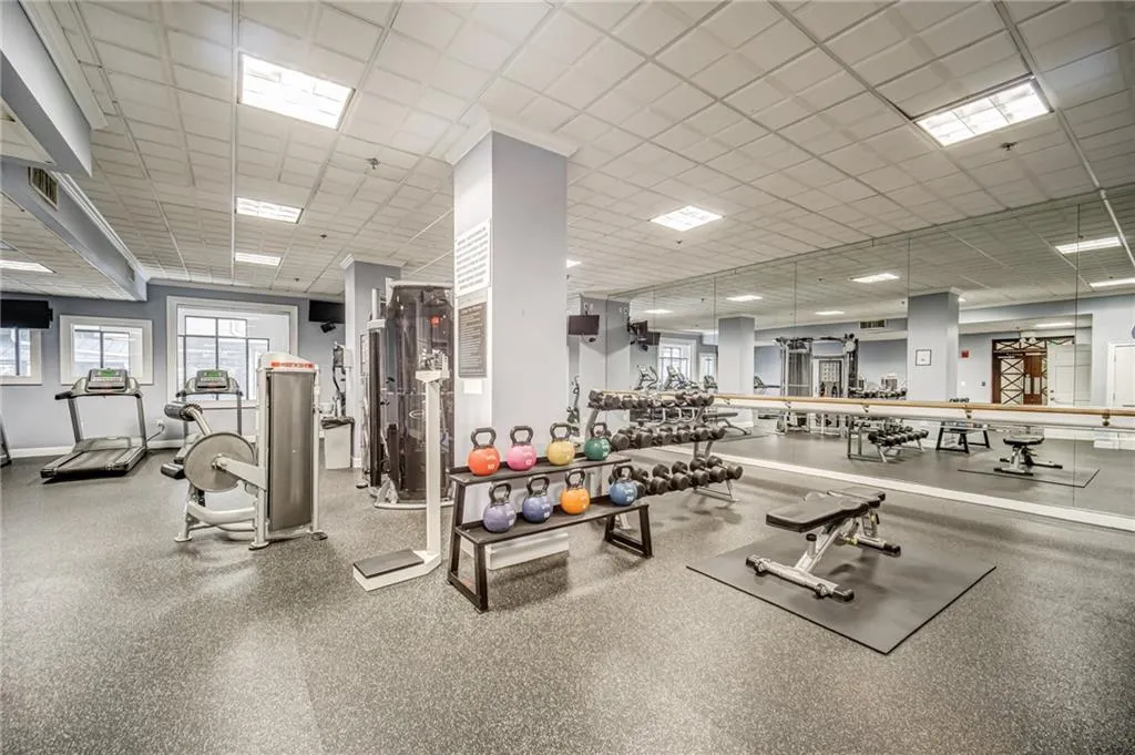 795 Hammond Drive Unit 909, Sandy Springs, Georgia 30328, 1 Bedroom Bedrooms, ,1 BathroomBathrooms,Residential,Sold,795 Hammond Drive Unit 909,6930770