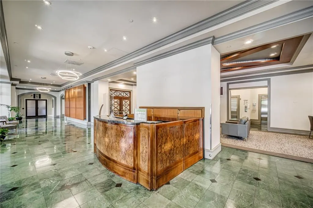 795 Hammond Drive Unit 909, Sandy Springs, Georgia 30328, 1 Bedroom Bedrooms, ,1 BathroomBathrooms,Residential,Sold,795 Hammond Drive Unit 909,6930770