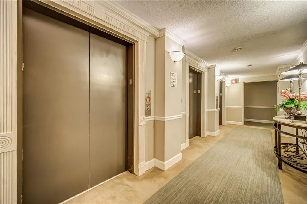 795 Hammond Drive Unit 909, Sandy Springs, Georgia 30328, 1 Bedroom Bedrooms, ,1 BathroomBathrooms,Residential,Sold,795 Hammond Drive Unit 909,6930770