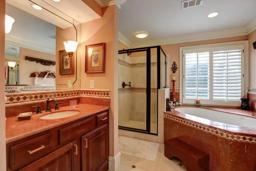 9030 Huntcliff Trace, Sandy Springs, Georgia 30350, 4 Bedrooms Bedrooms, ,3 BathroomsBathrooms,Residential,Sold,9030 Huntcliff Trace,5709884