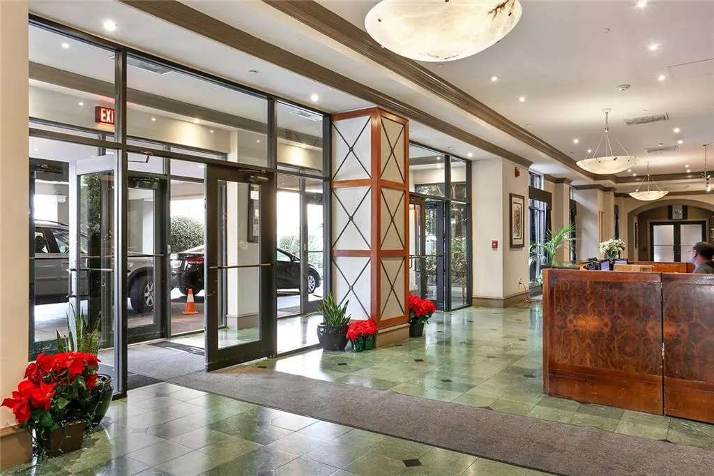 795 Hammond Drive Unit 201, Atlanta, Georgia 30328, 2 Bedrooms Bedrooms, ,1 BathroomBathrooms,Residential,Sold,795 Hammond Drive Unit 201,5948338