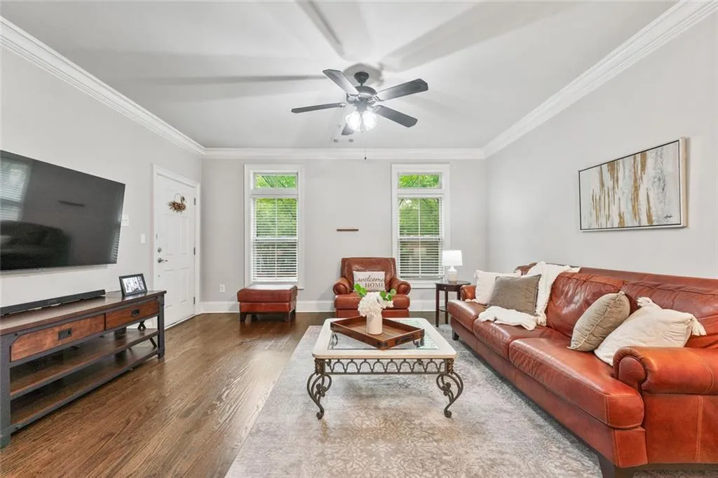 869 Perennial Drive Unit 107, Atlanta, Georgia 30328, 2 Bedrooms Bedrooms, ,2 BathroomsBathrooms,Residential,For Sale,869 Perennial Drive Unit 107,7631946