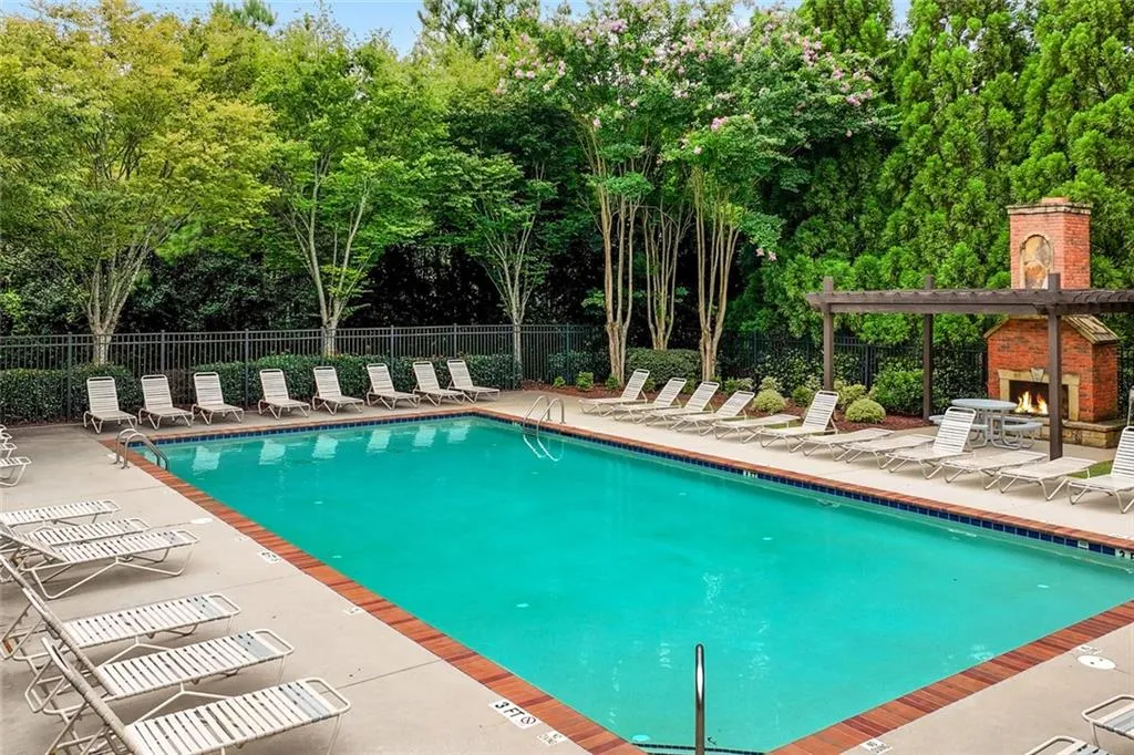 869 Perennial Drive Unit 107, Atlanta, Georgia 30328, 2 Bedrooms Bedrooms, ,2 BathroomsBathrooms,Residential,For Sale,869 Perennial Drive Unit 107,7631946