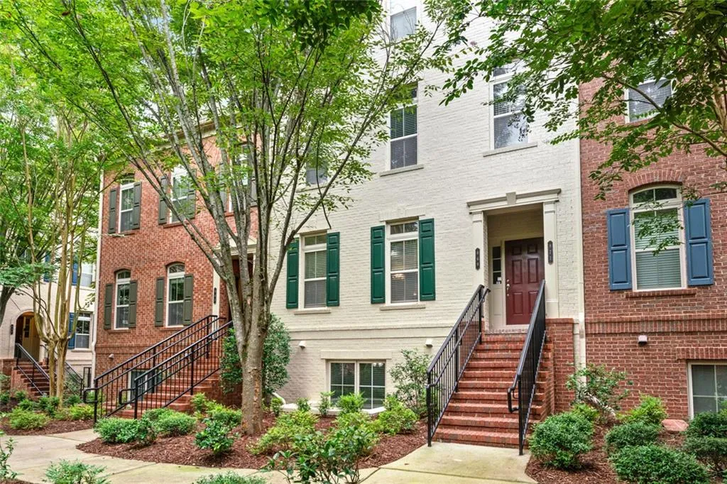 869 Perennial Drive Unit 107, Atlanta, Georgia 30328, 2 Bedrooms Bedrooms, ,2 BathroomsBathrooms,Residential,For Sale,869 Perennial Drive Unit 107,7631946