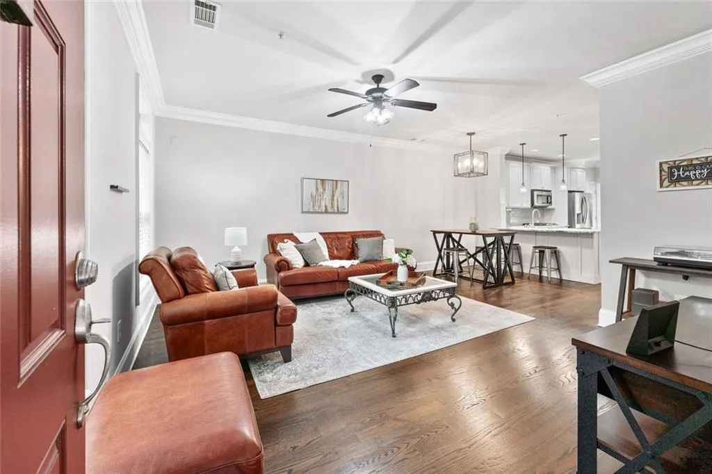 869 Perennial Drive Unit 107, Atlanta, Georgia 30328, 2 Bedrooms Bedrooms, ,2 BathroomsBathrooms,Residential,For Sale,869 Perennial Drive Unit 107,7631946