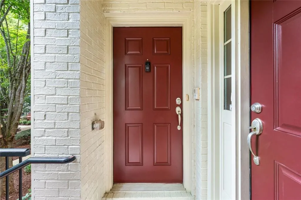 869 Perennial Drive Unit 107, Atlanta, Georgia 30328, 2 Bedrooms Bedrooms, ,2 BathroomsBathrooms,Residential,For Sale,869 Perennial Drive Unit 107,7631946