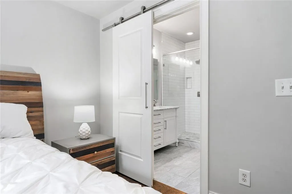 869 Perennial Drive Unit 107, Atlanta, Georgia 30328, 2 Bedrooms Bedrooms, ,2 BathroomsBathrooms,Residential,For Sale,869 Perennial Drive Unit 107,7631946