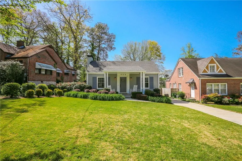 605 Pelham Road, Atlanta, Georgia 30324, 3 Bedrooms Bedrooms, ,3 BathroomsBathrooms,Residential,Sold,605 Pelham Road,5998712