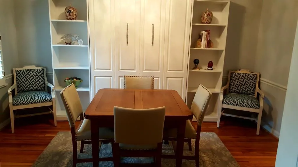 2125 Fairhaven Circle Ne, Atlanta, Georgia 30305, 2 Bedrooms Bedrooms, ,1 BathroomBathrooms,Residential,Sold,2125 Fairhaven Circle Ne,5702058