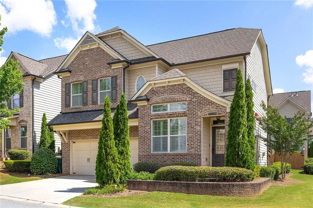 7710 Highland Bluff, Sandy Springs, Georgia 30328, 3 Bedrooms Bedrooms, ,2 BathroomsBathrooms,Residential,Sold,7710 Highland Bluff,7077535