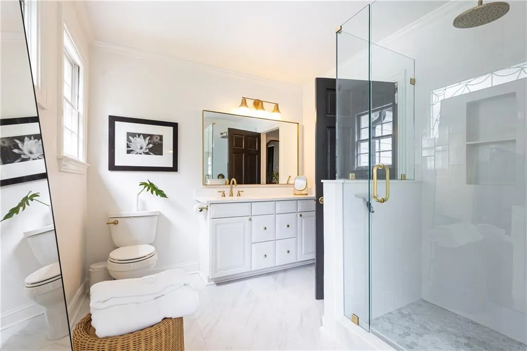 435 Woodward Way Nw, Atlanta, Georgia 30305, 4 Bedrooms Bedrooms, ,4 BathroomsBathrooms,Residential,For Sale,435 Woodward Way Nw,7658735