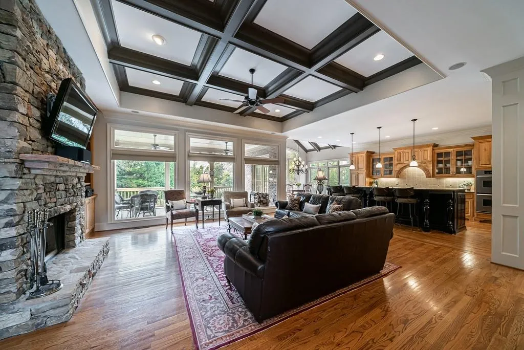472 Meadow Watch Lane, Sandy Springs, Georgia 30350, 6 Bedrooms Bedrooms, ,6 BathroomsBathrooms,Residential,Sold,472 Meadow Watch Lane,6797262