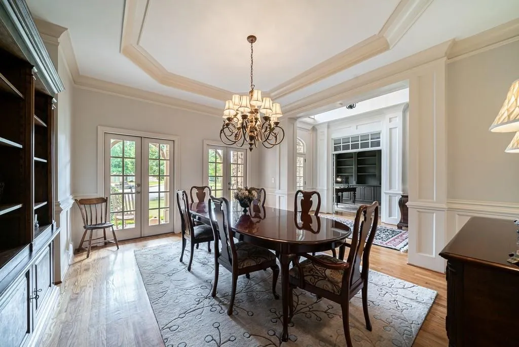 472 Meadow Watch Lane, Sandy Springs, Georgia 30350, 6 Bedrooms Bedrooms, ,6 BathroomsBathrooms,Residential,Sold,472 Meadow Watch Lane,6797262