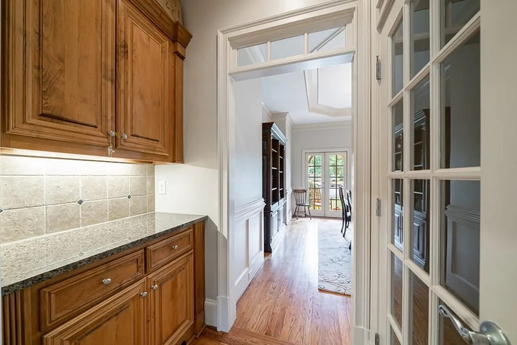 472 Meadow Watch Lane, Sandy Springs, Georgia 30350, 6 Bedrooms Bedrooms, ,6 BathroomsBathrooms,Residential,Sold,472 Meadow Watch Lane,6797262