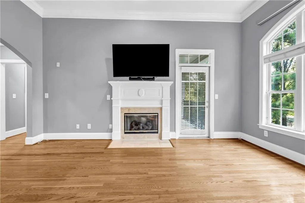 4100 Paces Walk Se Unit 2304, Atlanta, Georgia 30339, 3 Bedrooms Bedrooms, ,2 BathroomsBathrooms,Residential,For Sale,4100 Paces Walk Se Unit 2304,7613280