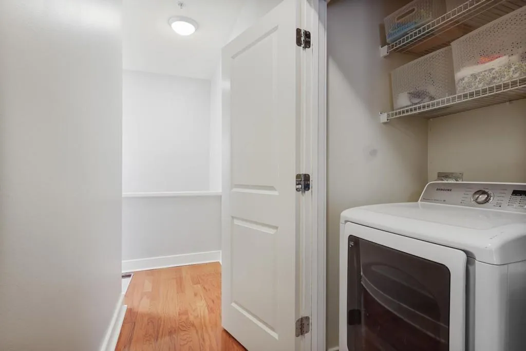 273 12th Street Ne Unit 421, Atlanta, Georgia 30309, 2 Bedrooms Bedrooms, ,2 BathroomsBathrooms,Residential,For Sale,273 12th Street Ne Unit 421,7571595