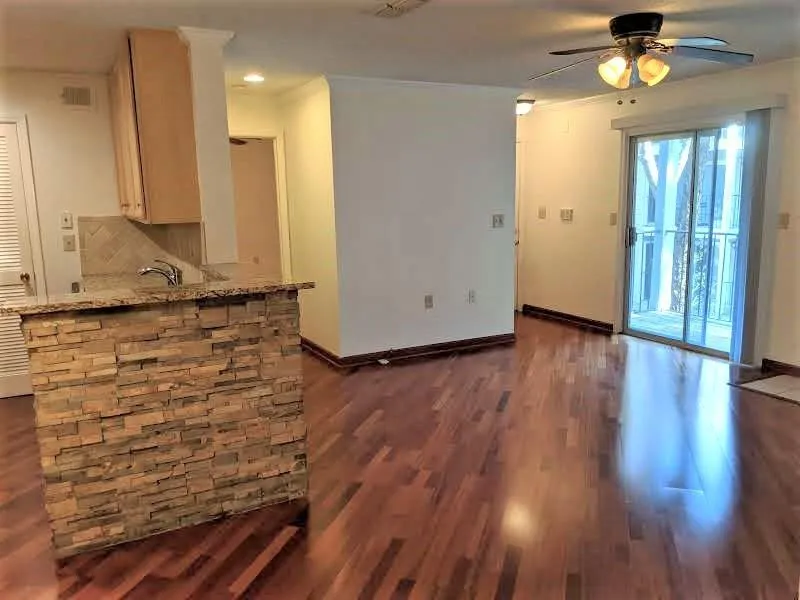 638 Granville Court Unit 638, Sandy Springs, Georgia 30328, 2 Bedrooms Bedrooms, ,2 BathroomsBathrooms,Residential,Sold,638 Granville Court Unit 638,6708914