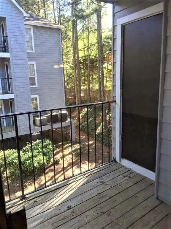 638 Granville Court Unit 638, Sandy Springs, Georgia 30328, 2 Bedrooms Bedrooms, ,2 BathroomsBathrooms,Residential,Sold,638 Granville Court Unit 638,6708914