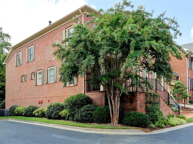 160 Enclave Circle, Atlanta, Georgia 30342, 5 Bedrooms Bedrooms, ,4 BathroomsBathrooms,Residential,Sold,160 Enclave Circle,5883382