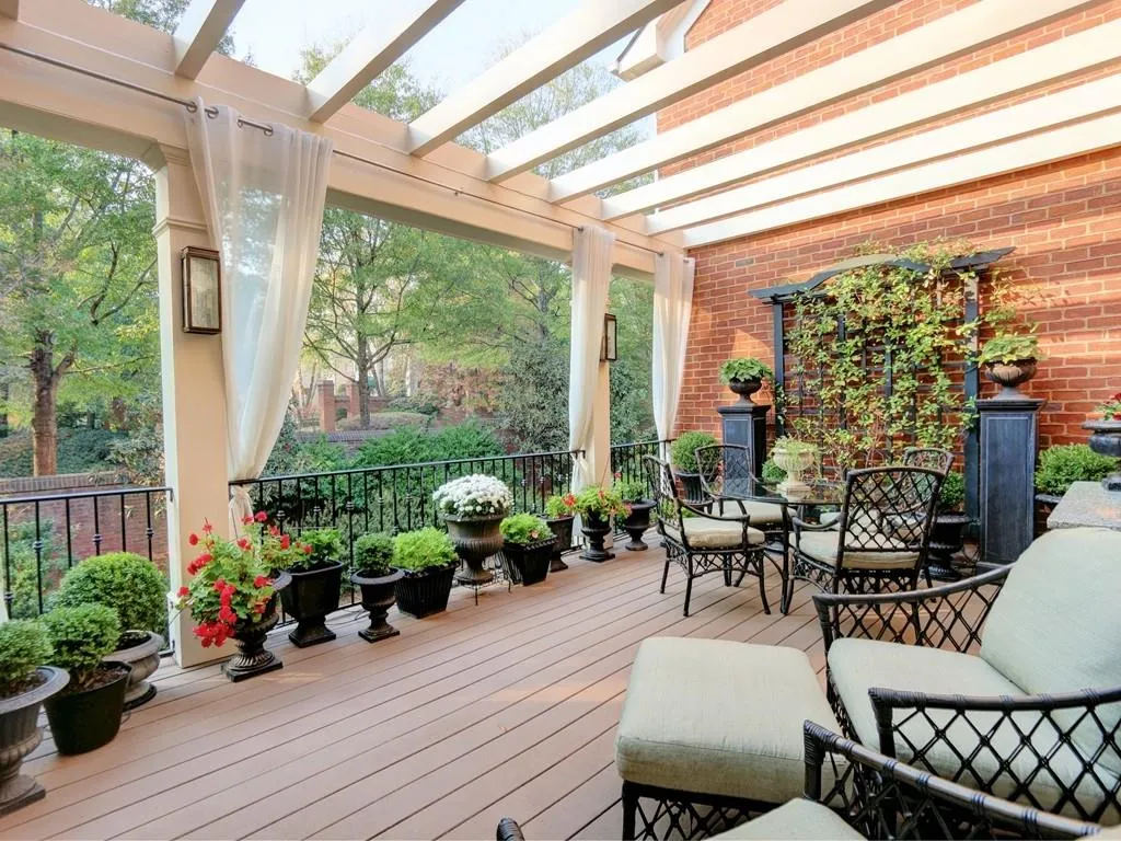 160 Enclave Circle, Atlanta, Georgia 30342, 5 Bedrooms Bedrooms, ,4 BathroomsBathrooms,Residential,Sold,160 Enclave Circle,5883382