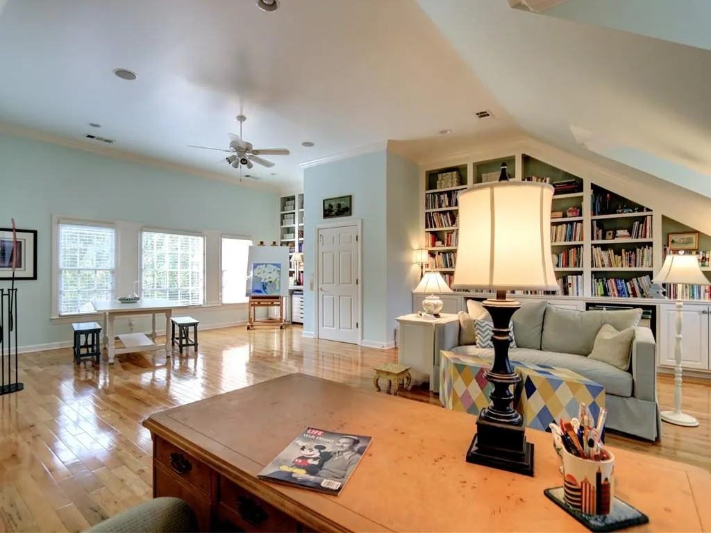 160 Enclave Circle, Atlanta, Georgia 30342, 5 Bedrooms Bedrooms, ,4 BathroomsBathrooms,Residential,Sold,160 Enclave Circle,5883382