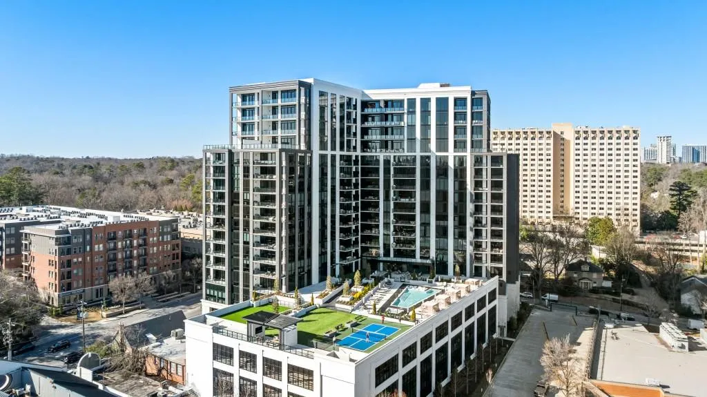 2425 Peachtree Road Ne Unit 1705, Atlanta, Georgia 30305, 3 Bedrooms Bedrooms, ,3 BathroomsBathrooms,Residential,For Sale,2425 Peachtree Road Ne Unit 1705,7544798