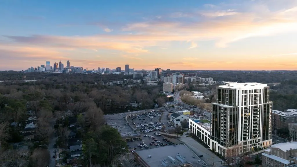 2425 Peachtree Road Ne Unit 1705, Atlanta, Georgia 30305, 3 Bedrooms Bedrooms, ,3 BathroomsBathrooms,Residential,For Sale,2425 Peachtree Road Ne Unit 1705,7544798