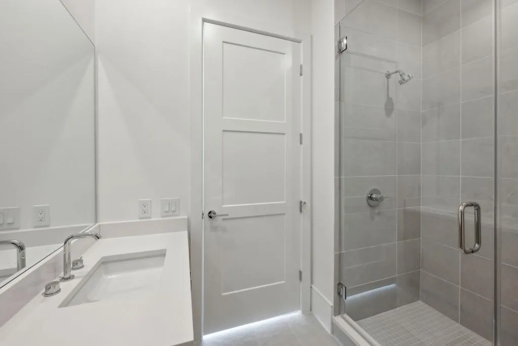 2425 Peachtree Road Ne Unit 1705, Atlanta, Georgia 30305, 3 Bedrooms Bedrooms, ,3 BathroomsBathrooms,Residential,For Sale,2425 Peachtree Road Ne Unit 1705,7544798