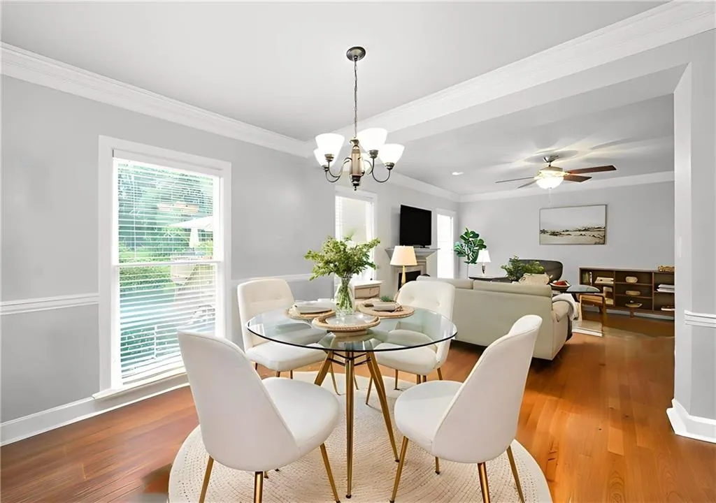 Dining Room Option
VIRTUALLY STAGED Dining Room Option
VIRTUALLY STAGED