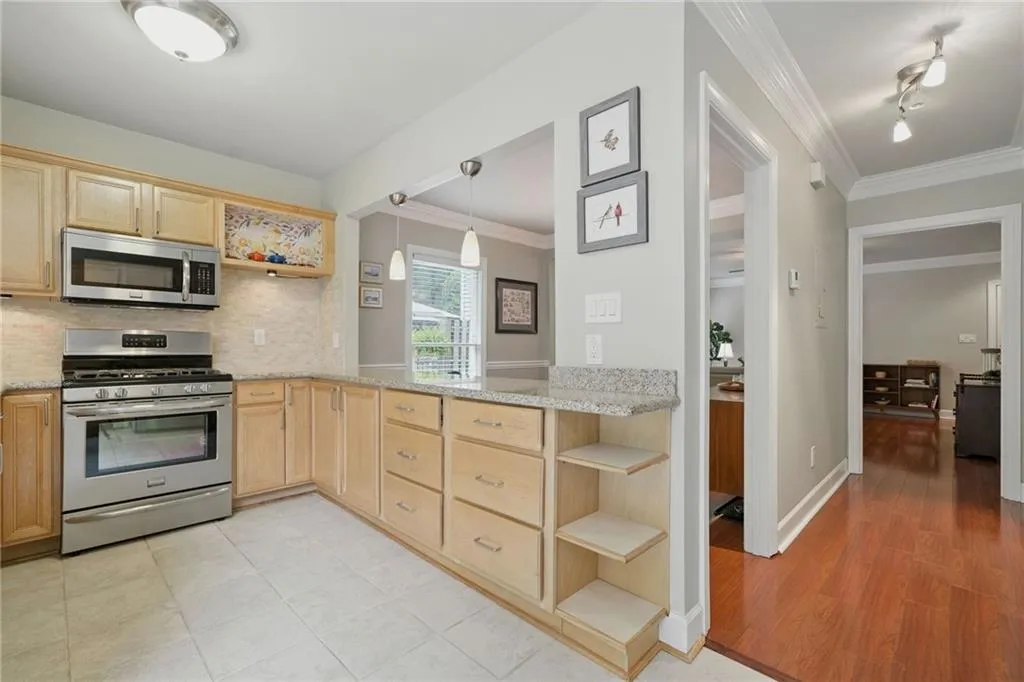 44 Mount Vernon Circle, Atlanta, Georgia 30338, 2 Bedrooms Bedrooms, ,2 BathroomsBathrooms,Residential,For Sale,44 Mount Vernon Circle,7624866