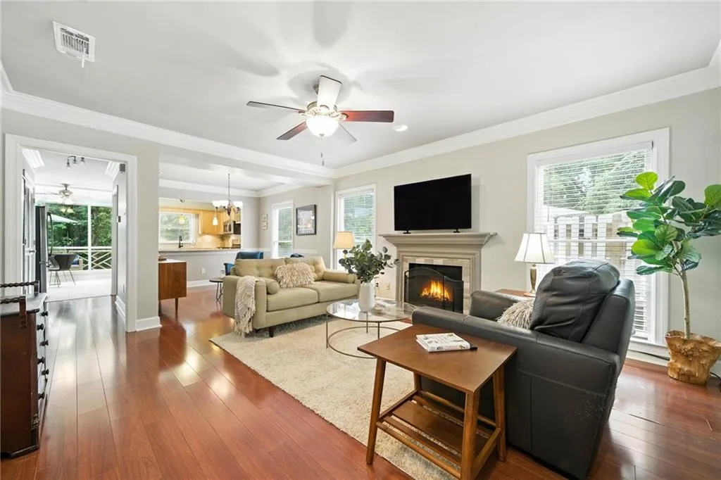 44 Mount Vernon Circle, Atlanta, Georgia 30338, 2 Bedrooms Bedrooms, ,2 BathroomsBathrooms,Residential,For Sale,44 Mount Vernon Circle,7624866
