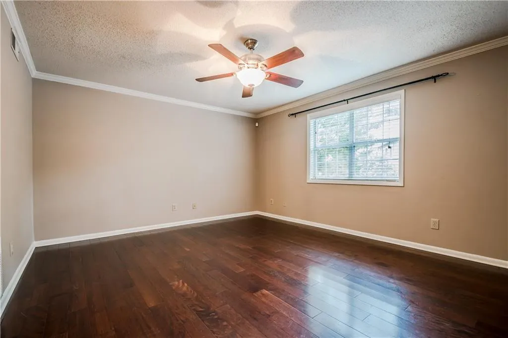 6900 Roswell Road Unit B4, Atlanta, Georgia 30328, 2 Bedrooms Bedrooms, ,2 BathroomsBathrooms,Residential,Sold,6900 Roswell Road Unit B4,5868944