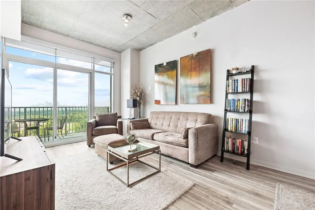 250 Pharr Road Northeast Road Ne Unit 1216, Atlanta, Georgia 30305, 1 Bedroom Bedrooms, ,1 BathroomBathrooms,Residential,For Sale,250 Pharr Road Northeast Road Ne Unit 1216,7627871