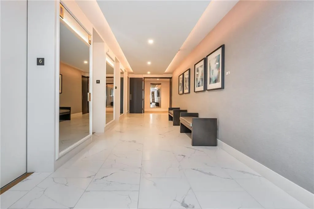 2660 Peachtree Road Nw Unit 6h, Atlanta, Georgia 30305, 2 Bedrooms Bedrooms, 0 ,2 BathroomsBathrooms,Residential,For Sale,2660 Peachtree Road Nw Unit 6h,7718585