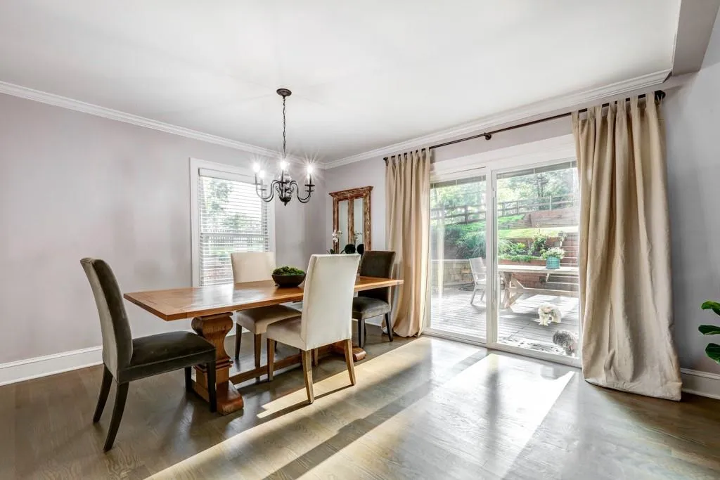 450 Lafayette Avenue, Atlanta, Georgia 30327, 3 Bedrooms Bedrooms, ,3 BathroomsBathrooms,Residential,Sold,450 Lafayette Avenue,6770080