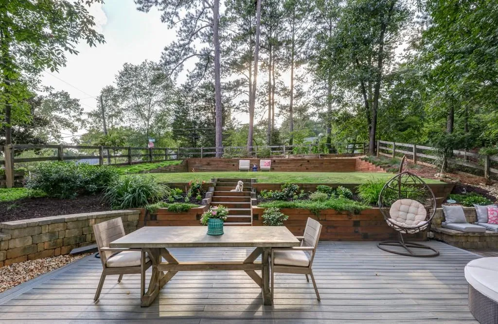 450 Lafayette Avenue, Atlanta, Georgia 30327, 3 Bedrooms Bedrooms, ,3 BathroomsBathrooms,Residential,Sold,450 Lafayette Avenue,6770080
