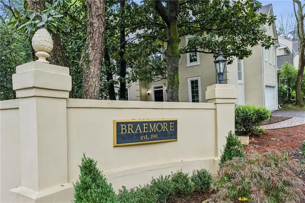 12 Braemore Drive, Atlanta, Georgia 30328, 4 Bedrooms Bedrooms, ,3 BathroomsBathrooms,Residential,Sold,12 Braemore Drive,7547590