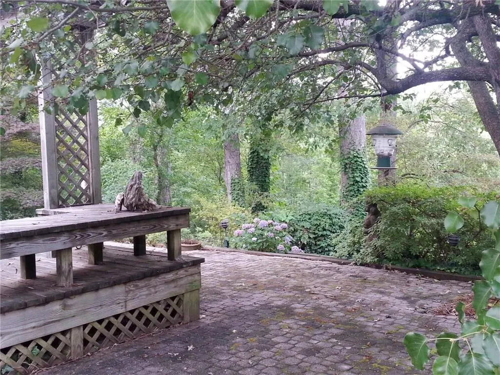 9715 Roberts Drive, Sandy Springs, Georgia 30350, 4 Bedrooms Bedrooms, ,4 BathroomsBathrooms,Residential,Sold,9715 Roberts Drive,5718902 9715 Roberts Drive, Sandy Springs, Georgia 30350, 4 Bedrooms Bedrooms, ,4 BathroomsBathrooms,Residential,Sold,9715 Roberts Drive,5718902