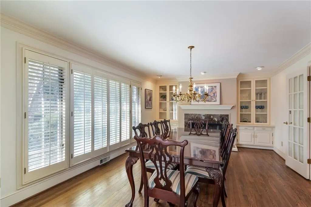 9715 Roberts Drive, Sandy Springs, Georgia 30350, 4 Bedrooms Bedrooms, ,4 BathroomsBathrooms,Residential,Sold,9715 Roberts Drive,5718902 9715 Roberts Drive, Sandy Springs, Georgia 30350, 4 Bedrooms Bedrooms, ,4 BathroomsBathrooms,Residential,Sold,9715 Roberts Drive,5718902