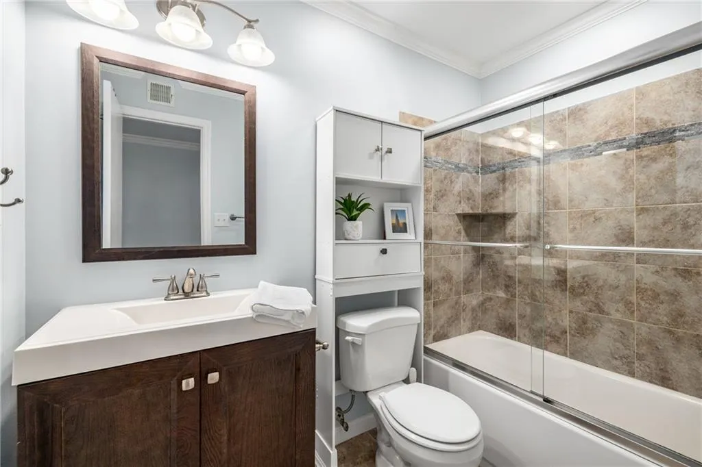 1011 Chastain Park Court Ne, Atlanta, Georgia 30342, 2 Bedrooms Bedrooms, ,2 BathroomsBathrooms,Residential,For Sale,1011 Chastain Park Court Ne,7608249