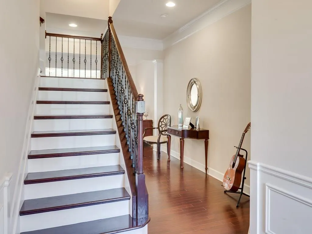 111 Beverly Place, Sandy Springs, Georgia 30328, 3 Bedrooms Bedrooms, ,3 BathroomsBathrooms,Residential,Sold,111 Beverly Place,5804366