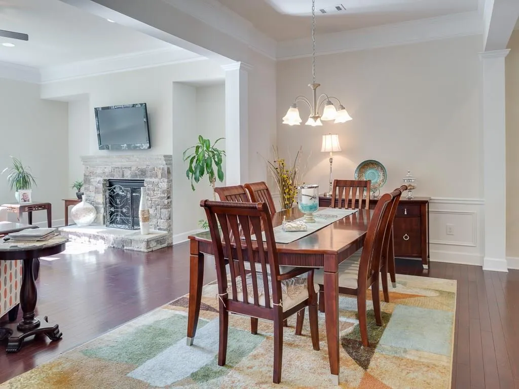111 Beverly Place, Sandy Springs, Georgia 30328, 3 Bedrooms Bedrooms, ,3 BathroomsBathrooms,Residential,Sold,111 Beverly Place,5804366