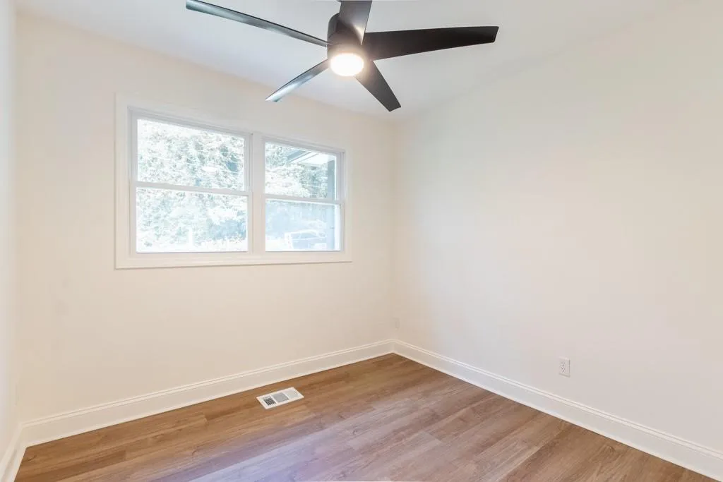 398 Baker Circle Nw, Atlanta, Georgia 30318, 4 Bedrooms Bedrooms, ,2 BathroomsBathrooms,Residential,For Sale,398 Baker Circle Nw,7585659