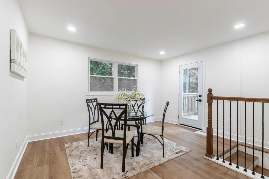 398 Baker Circle Nw, Atlanta, Georgia 30318, 4 Bedrooms Bedrooms, ,2 BathroomsBathrooms,Residential,For Sale,398 Baker Circle Nw,7585659